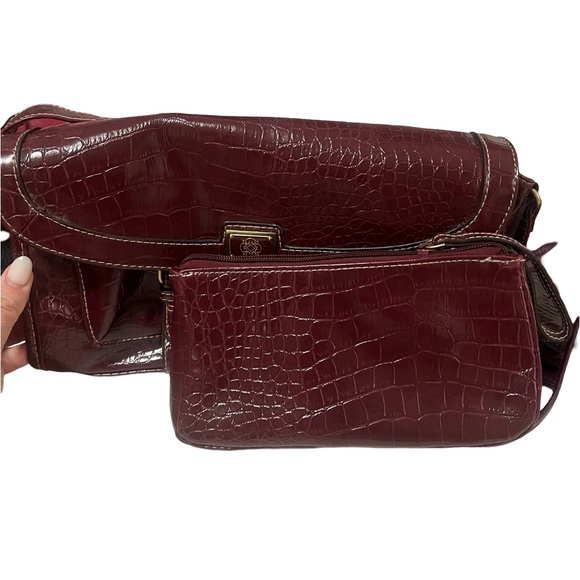 Vintage PVC Shoulder Bag with Matching Clutch/Wallet - Picture 3 of 7